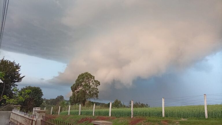 Paraná registra 10 tornados em 2026 e lidera segunda região mais propensa do mundo