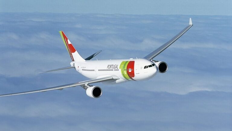 Voo da TAP Air Portugal sofre despressurização e retorna a Portugal