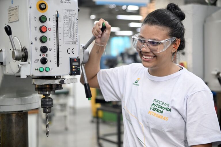 Petrobras lança edital com cursos gratuitos de qualificação em óleo e gás