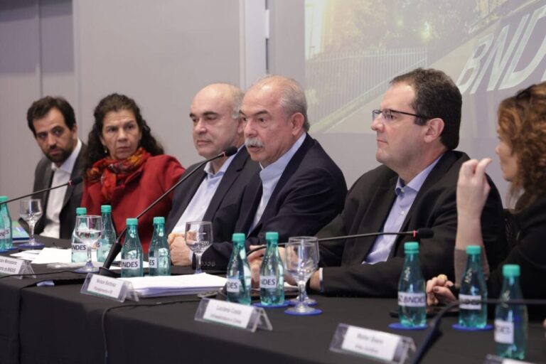 BNDES amplia aprovações de crédito para o Paraná em R$ 13,21 bilhões
