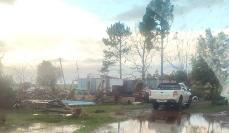 Tornado atinge município de Piraí do Sul nos Campos Gerais do Paraná