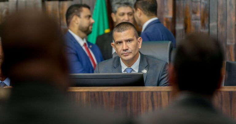 Douglas Ruas diz ter dinheiro para investir no cidadão do Rio