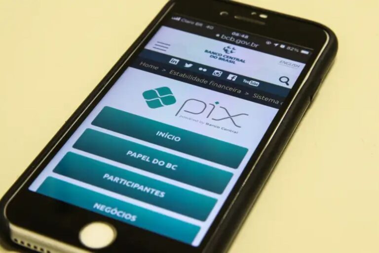 Banco Central avalia medidas contra xingamentos no campo de mensagem do Pix