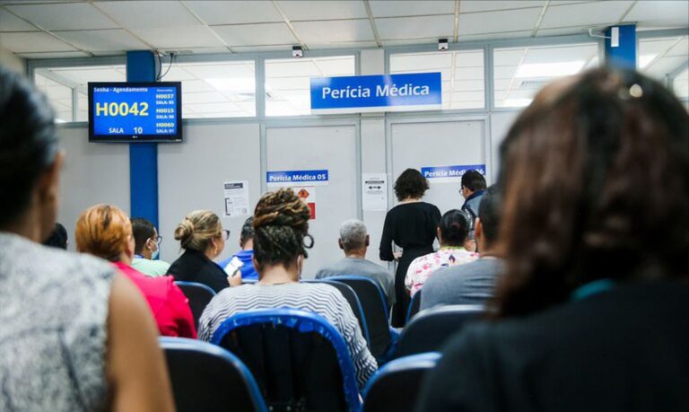 INSS reduz fila de espera para 1,2 milhão de requerimentos de benefícios