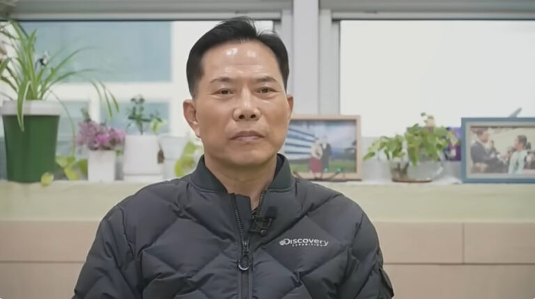 Pastor sul-coreano Son Hyun-bo se encontra com Donald Trump após prisão