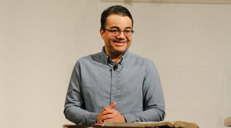 Pastor Lierte Soares lança livro sobre mudança do centro missionário para hemisfério sul