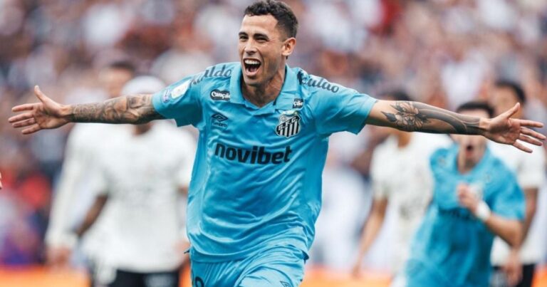 Santos vence Corinthians na Arena e evita rebaixamento no Brasileiro