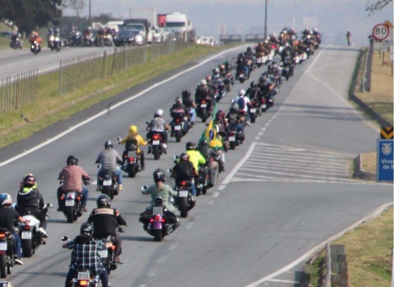 Dois eventos alteram tráfego na BR-277 e PR-508 no Paraná neste domingo