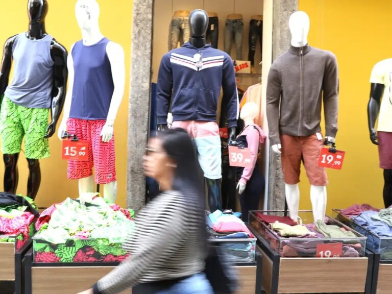 Varejo cresce 113% em crédito próprio com tíquete médio acima dos bancos