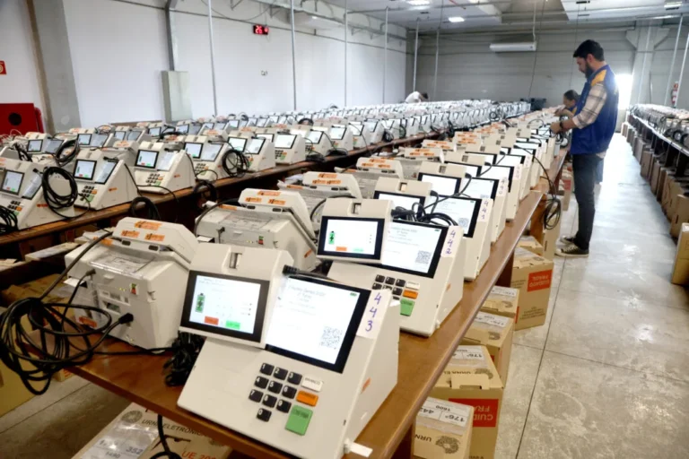 TSE lança Manual do Eleitor com regras permitidas e proibidas na votação