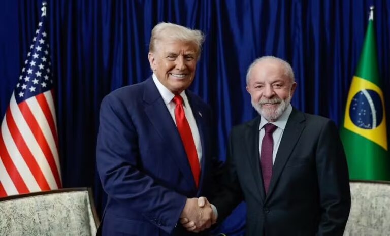 Indústria vê estratégia eleitoral na resposta de Lula às tarifas de Trump