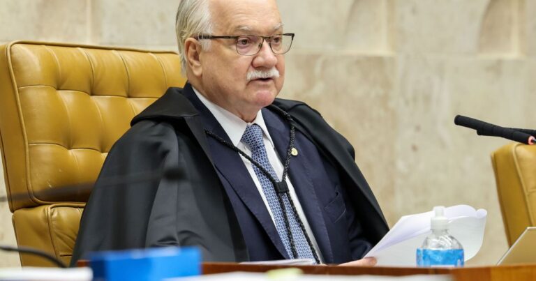 Fachin vota para manter casos Moraes e Mendonça separados no STF