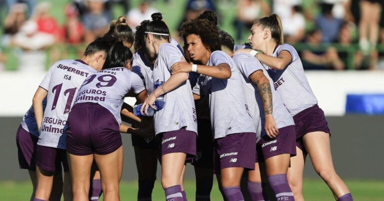 São Paulo vence Flamengo e avança para final do Brasileirão Feminino