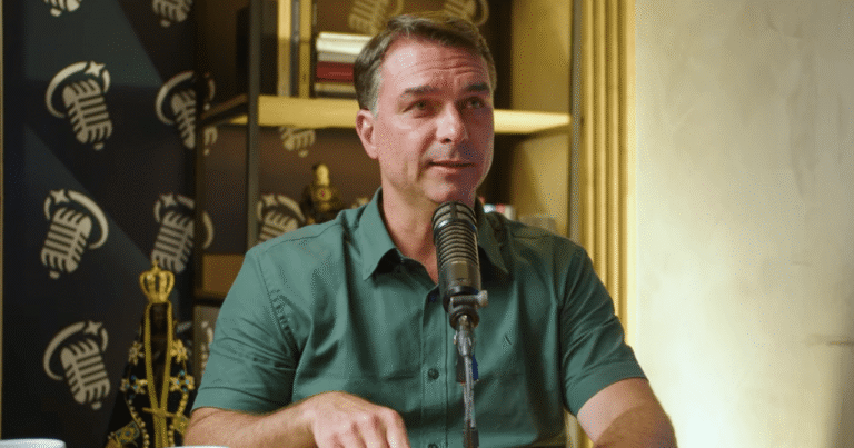 Pesquisa aponta empate técnico entre Lula e Flávio Bolsonaro no segundo turno