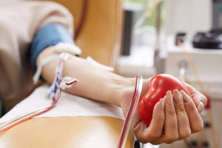Testemunhas de Jeová flexibilizam regra sobre doação de sangue