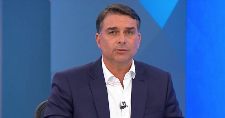 Real Time Big Data mostra Flávio Bolsonaro à frente em todos os cenários em São Paulo