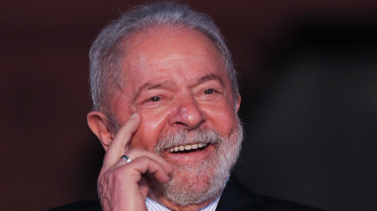 Lula confirma ausência no debate da TV Globo nesta quinta-feira