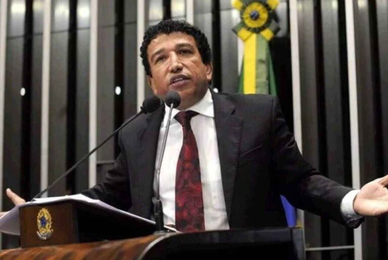 Magno Malta vira réu por agressão a técnica de enfermagem