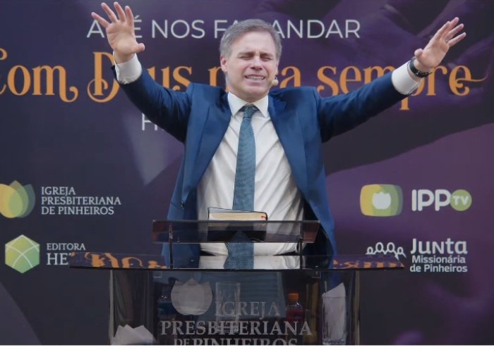 André Mendonça agradece apoio e orações de cristãos durante crise no STF