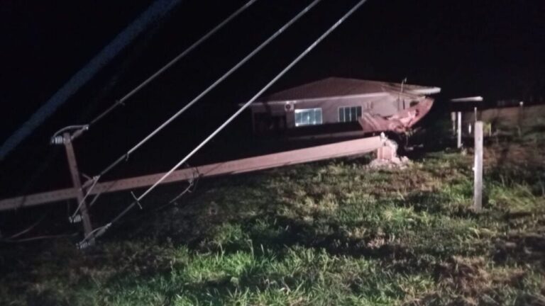 Tempestade deixa 180 mil imóveis sem luz no Paraná