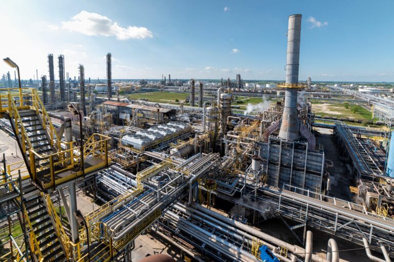 Braço da estatal polonesa Orlen envolvido em esquema com petróleo venezuelano