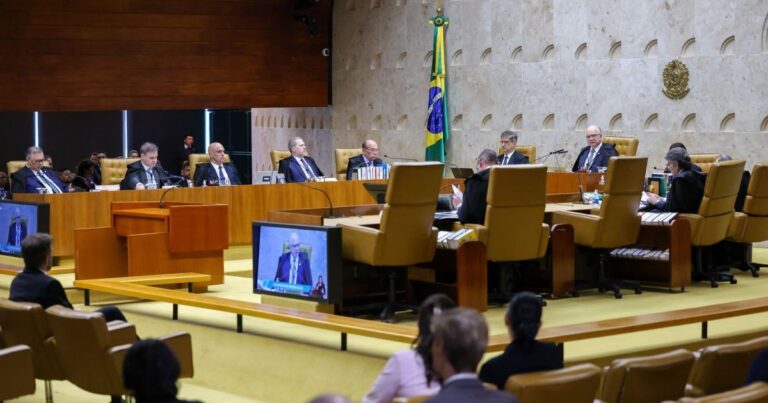 Ministro Fux dá 10 dias para Senado explicar acesso de esposa de Moraes à casa