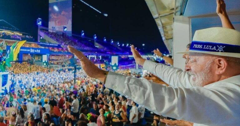 Flávio pede ao TSE cassação da chapa de Lula por abuso de poder