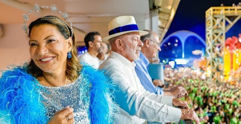 TSE aceita ação de Bolsonaro contra chapa de Lula por desfile no Carnaval