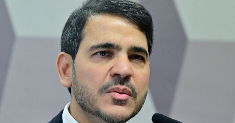 AGU mantém pedido para levar situação de Andrei ao plenário do STF