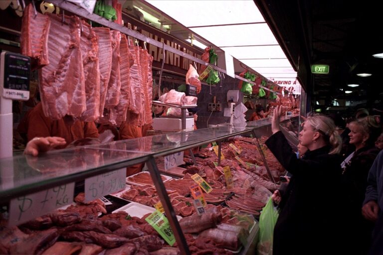 União Europeia suspende importações de carne brasileira a partir de quinta-feira