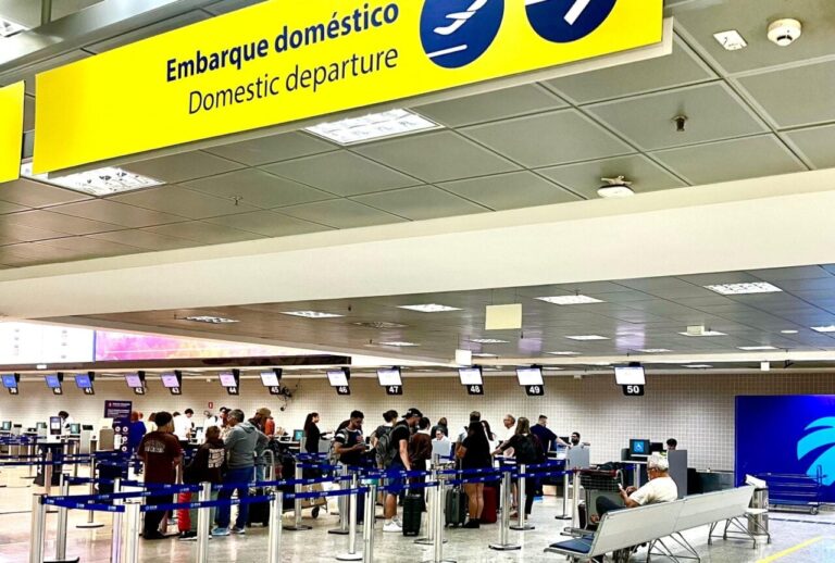 Tempestade com ventos intensos afeta operações no Aeroporto Afonso Pena