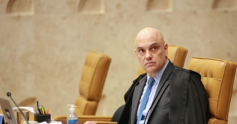 Moraes defende PF contra acusações de corporação paralela no STF