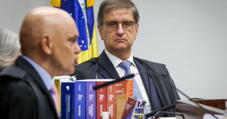 Conselho do Ministério Público analisa mensagens sobre Paulo Gonet em sessão ordeira