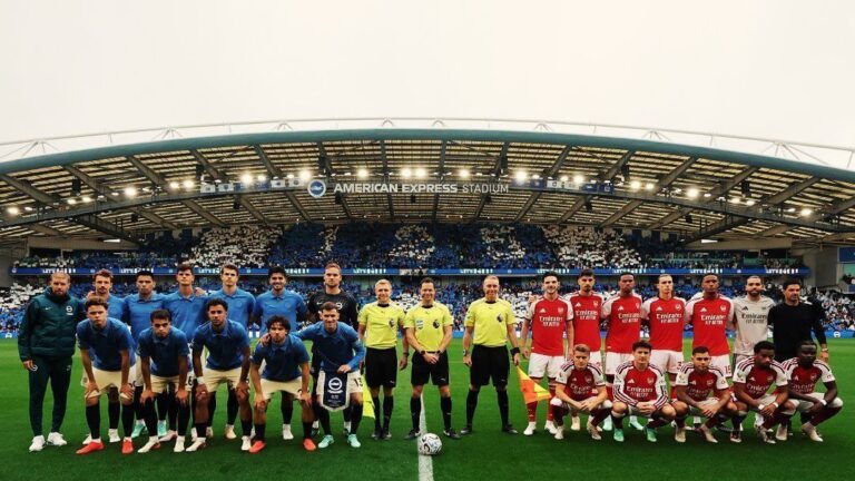 Brighton derrota Arsenal e encerra invencibilidade do campeão inglês