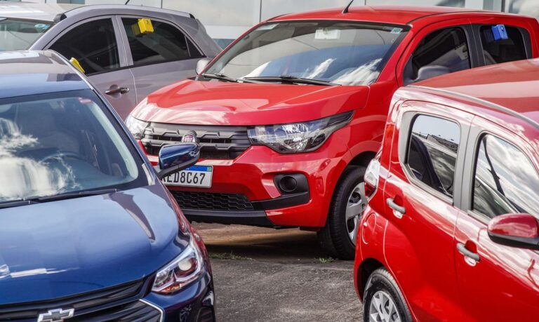 Vendas de veículos usados caem 3,1% em agosto, mas setor segue otimista