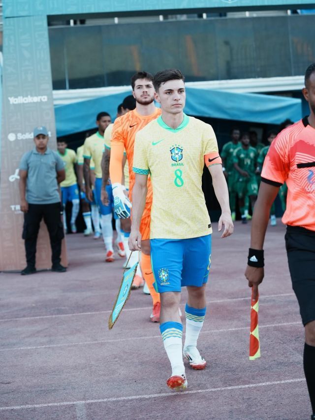 Seleção Brasileira convoca Breno Bidon, meio-campista revelação do futebol nacional