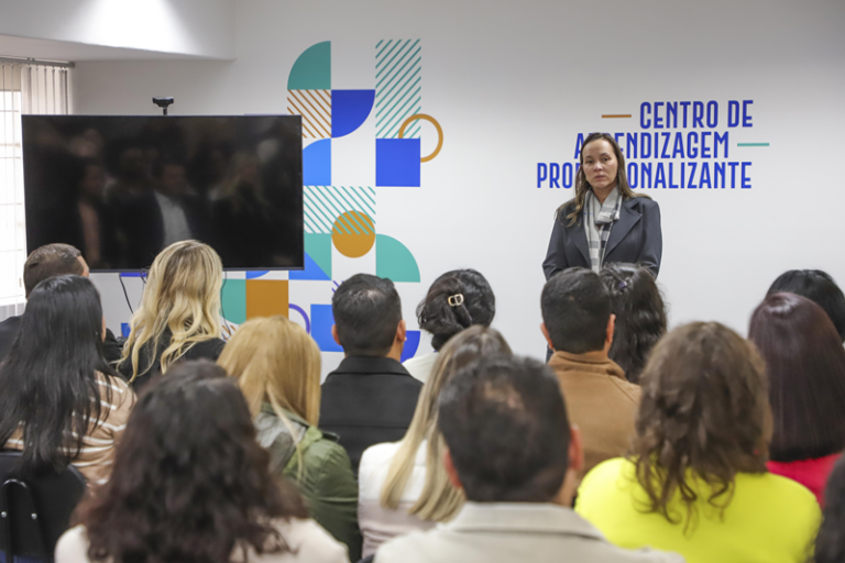 Prefeitura de Curitiba oferece informações sobre cursos profissionalizantes gratuitos