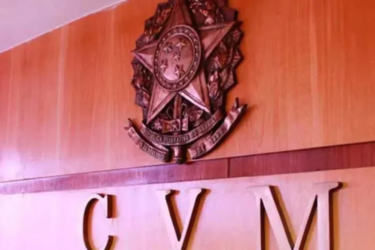 Dino determina que União revise regras da CVM após falhas no caso Master