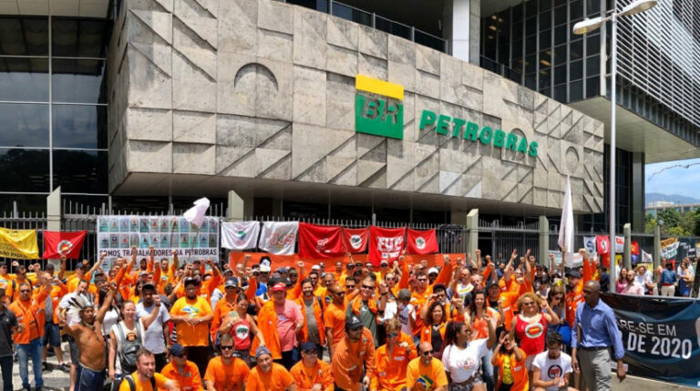 Sindicalização no Brasil se mantém estável em 2025, diz IBGE