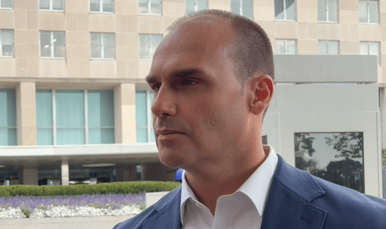 Eduardo Bolsonaro sugere que STF pode não reconhecer eleição nos EUA