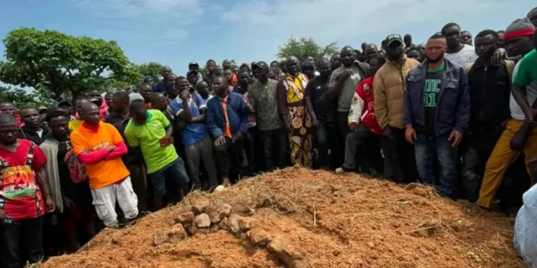 Extremistas Fulani matam mais de 30 cristãos em ataques na Nigéria