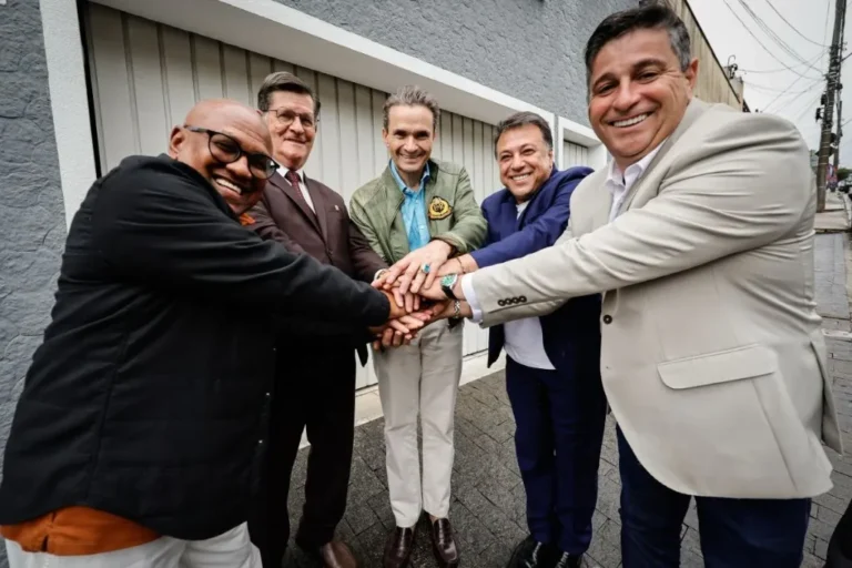 Assembleia de Deus e Igreja Quadrangular reorganizam estratégia eleitoral pelo PL