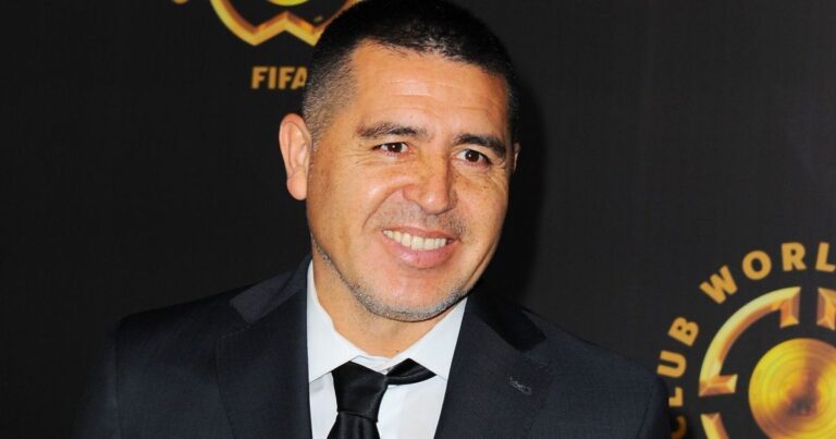 Juan Román Riquelme reage ao descobrir quase 30 mil brasileiros com seu nome