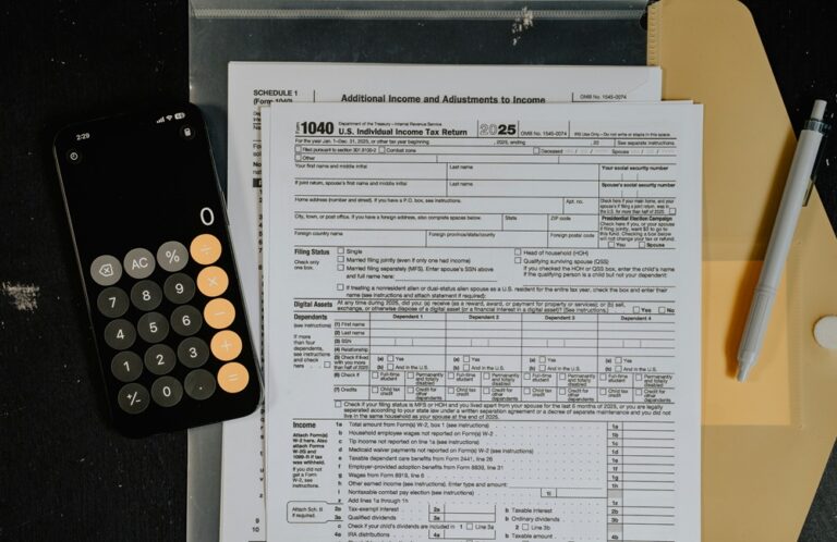 Atividade empresarial nos EUA atinge máxima em 5 anos com pressões inflacionárias