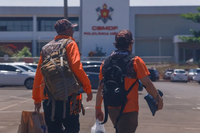 Grupo Legendários paga R$ 1.988 para evento religioso em base do CBMDF