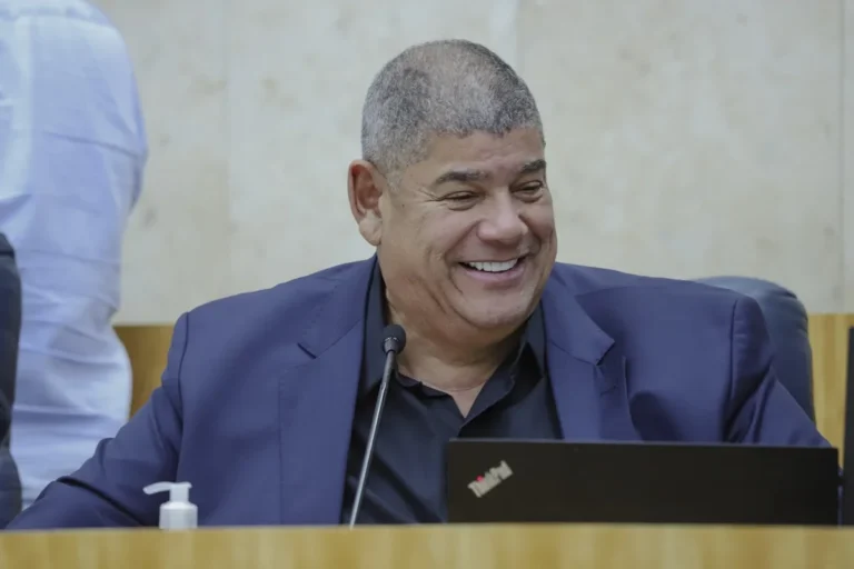 Polícia encontra documentos e R$ 19 mil em escritório furtado de Milton Leite