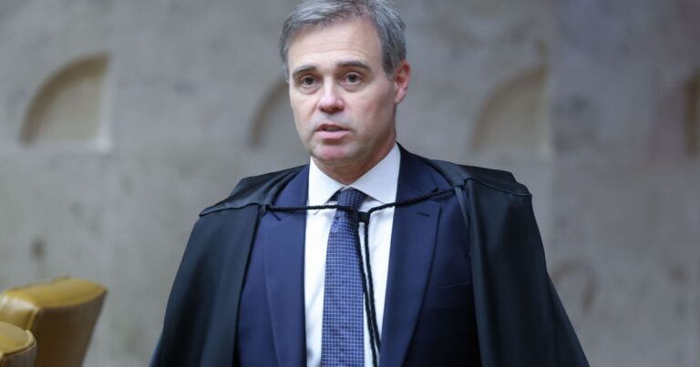 Ministro André Mendonça anuncia saída do Instituto Iter