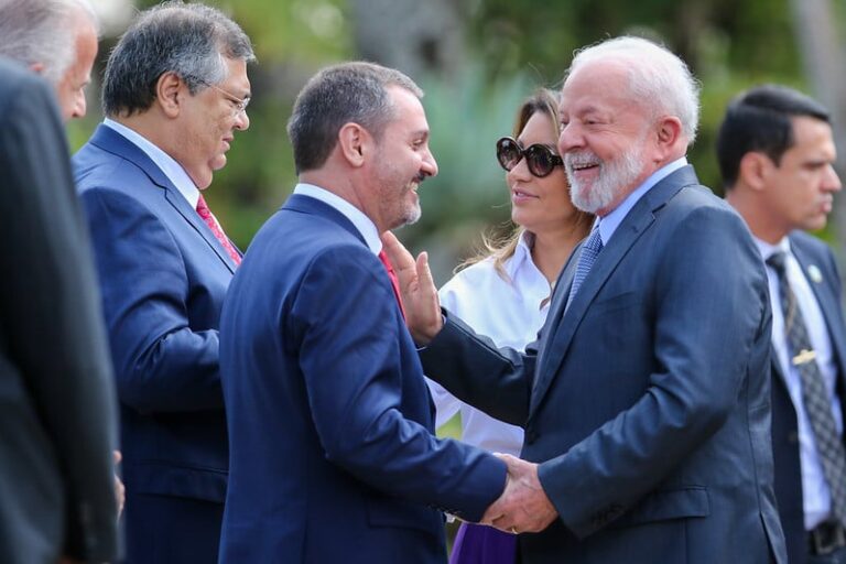 Ministros cobram ação de Lula após afastamento de Andrei Rodrigues da PF
