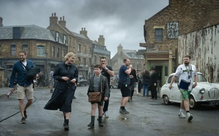 Greta Gerwig dirige novo filme de Nárnia com estreia prevista para fevereiro de 2027