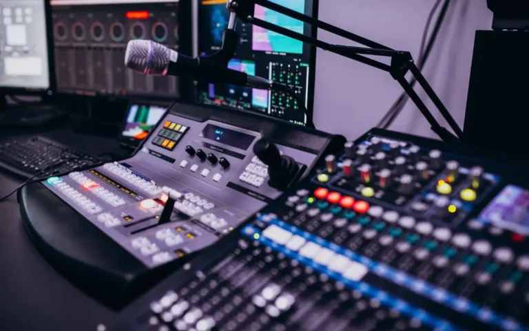 Rádios evangélicas transformam comunicação e disseminação de música gospel no Brasil